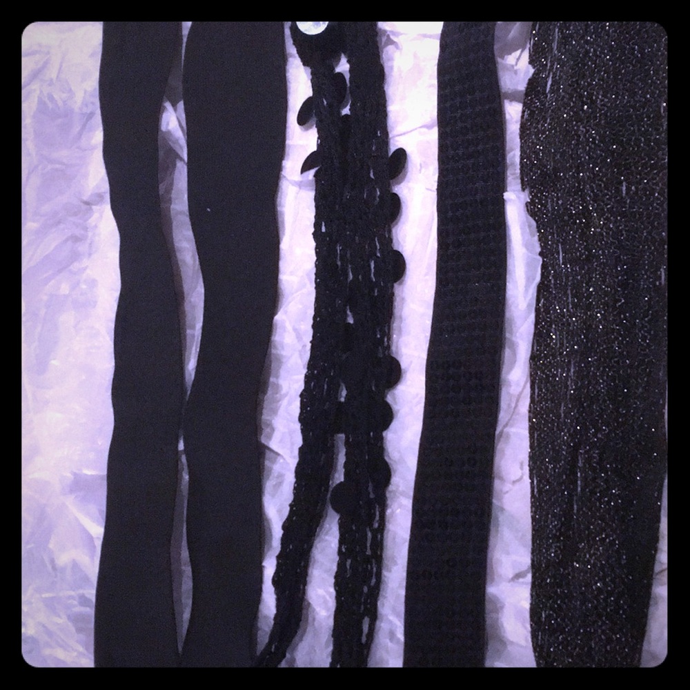 Women’s fashion belts black